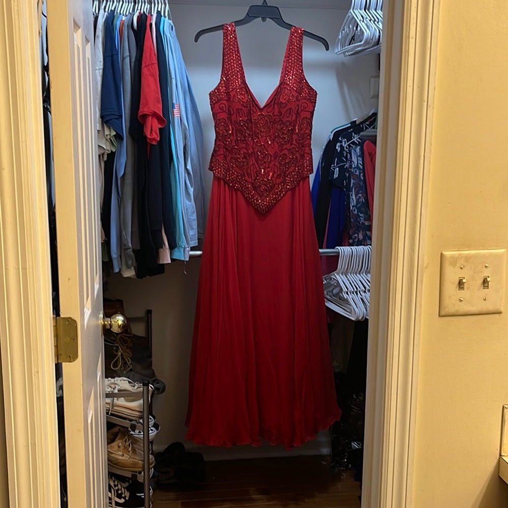 Red Maxwell Prom dress, 18W, beaded top